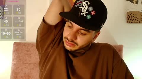 Snapshot of amadeo_wild chatting on April 2026 03:34:01 PM Amadeo Wild online show from April 2026 03:34:01 PM
