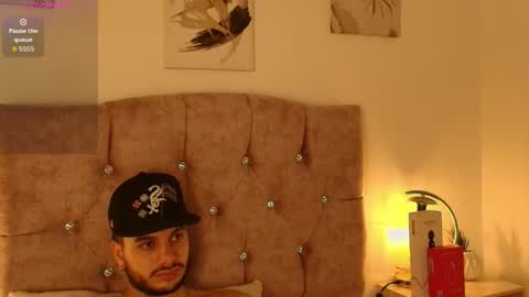 Snapshot of amadeo_wild chatting on May 2026 05:45:02 AM Amadeo Wild online show from May 2026 05:45:02 AM
