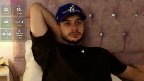 Snapshot of amadeo_wild chatting on June 2026 05:12:01 AM Amadeo Wild online show from June 2026 05:12:01 AM