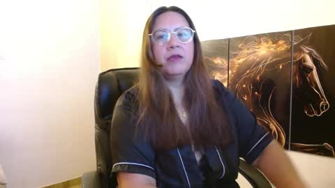 AMALIA online show from April 2026 07:05:01 AM