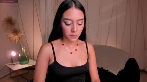 Snapshot of amalia_cruss chatting on June 2026 08:18:01 PM Amalia cruss online show from June 2026 08:18:01 PM