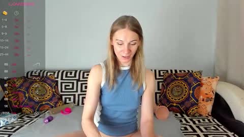 Amalia online show from November 2025 08:03:01 AM