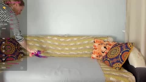 Amalia online show from December 2025 08:09:01 AM