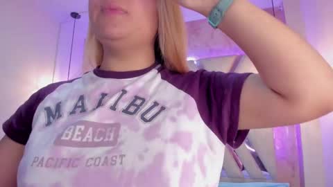 Amalia Im Back See you soon this January 7 at 10 pm Colombia time online show from February 2025 02:50:02 AM