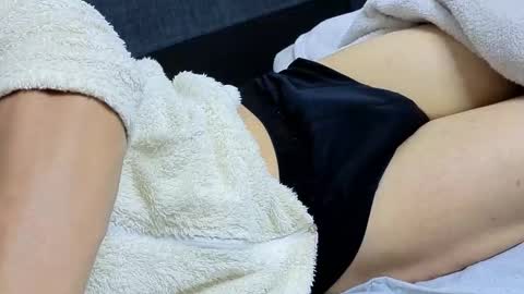 Snapshot of amaliakarina chatting on September 2025 07:37:01 PM Amalia Karina online show from September 2025 07:37:01 PM