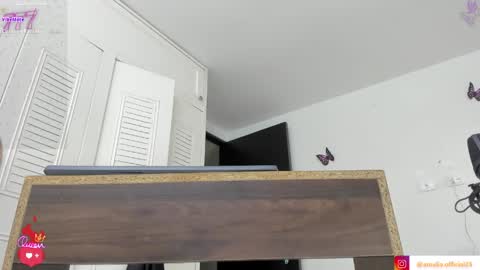 Amalia    Ig online show from May 2026 08:38:02 PM