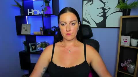 Snapshot of amanda_burn chatting on May 2026 04:04:02 PM Amanda online show from May 2026 04:04:02 PM