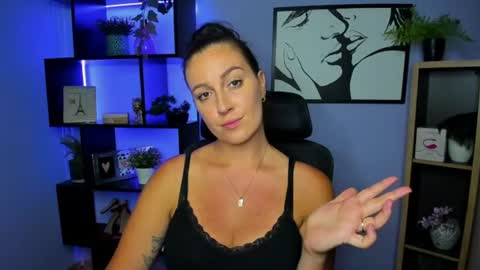 Amanda online show from July 2026 01:39:02 PM