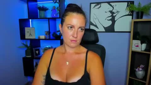 Amanda online show from August 2026 01:47:02 PM