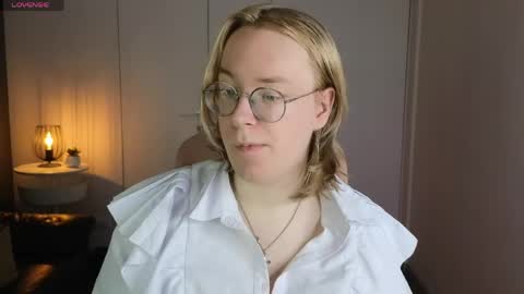Hi im Amanda online show from June 2026 12:44:02 PM