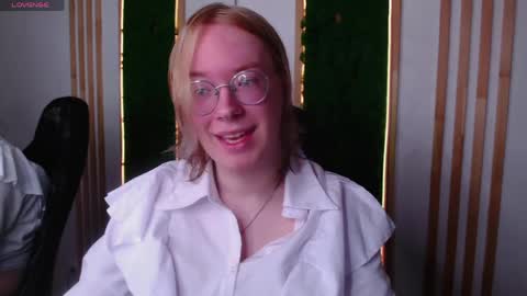Hi im Amanda online show from June 2026 01:16:02 PM