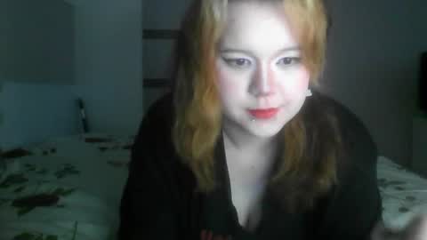 Snapshot of amanda_mia chatting on July 2026 05:12:02 PM amanda_mia online show from July 2026 05:12:02 PM