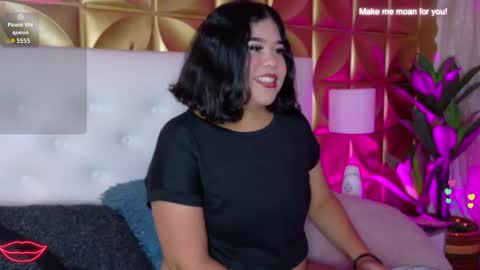 Amanda Moore online show from April 2026 04:17:02 AM