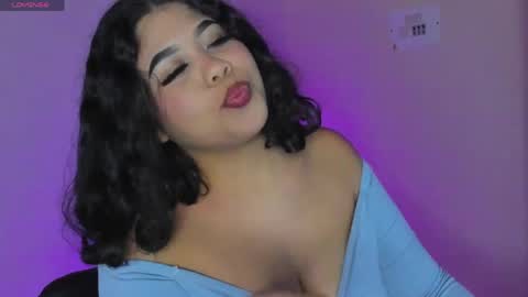 Snapshot of amanda_mooree_ chatting on June 2026 06:07:02 AM Amanda Moore online show from June 2026 06:07:02 AM