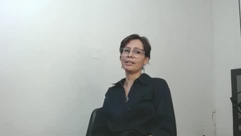 Snapshot of amanda_ramirez chatting on May 2026 08:27:01 PM amanda_ramirez online show from May 2026 08:27:01 PM