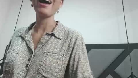 Snapshot of amanda_ramirez chatting on May 2026 10:16:02 PM amanda_ramirez online show from May 2026 10:16:02 PM