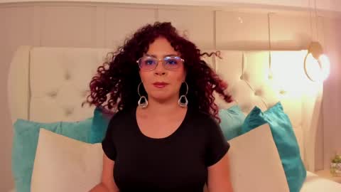 Snapshot of amanda_rios chatting on June 2026 10:04:01 PM Amanda Rios online show from June 2026 10:04:01 PM