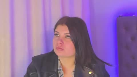 Snapshot of amandahoppe chatting on April 2026 09:37:01 AM Amanda online show from April 2026 09:37:01 AM