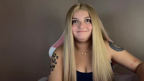 Amandha online show from January 2025 06:45:02 PM