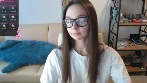 Mila online show from December 2024 11:33:01 AM