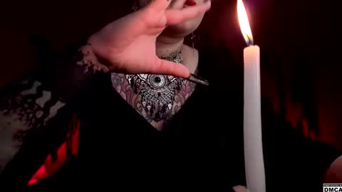 Snapshot of amanita__pantherina chatting on November 2025 11:32:02 AM Goddess Amanita online show from November 2025 11:32:02 AM