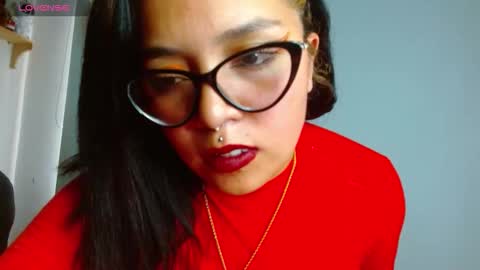 Amanne Misa online show from December 2025 09:19:02 PM