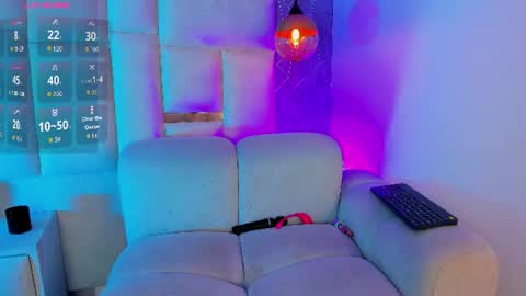 Snapshot of amara_lunee chatting on June 2026 06:22:01 AM AMARA online show from June 2026 06:22:01 AM