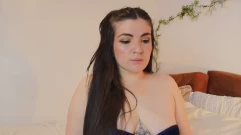 Snapshot of amara_vega chatting on July 2026 11:56:02 AM Amara Vega online show from July 2026 11:56:02 AM