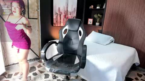 Snapshot of amaragrey_ chatting on June 2026 07:59:01 PM Amara online show from June 2026 07:59:01 PM