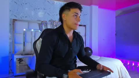 Snapshot of amarantablonde chatting on October 2025 12:03:02 PM amarantablonde online show from October 2025 12:03:02 PM