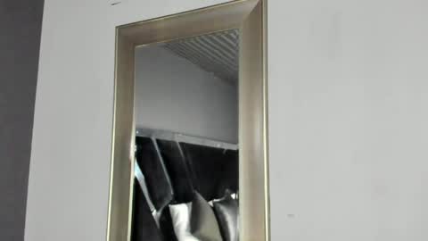 Emily online show from April 2026 10:12:02 AM