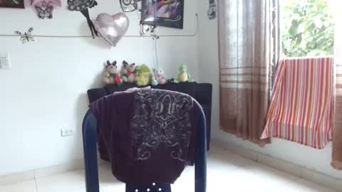 Snapshot of amaris_c chatting on December 2024 01:58:01 PM amaris_c online show from December 2024 01:58:01 PM