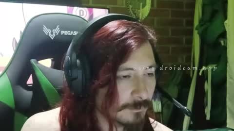 Amaru online show from November 2025 02:44:01 AM