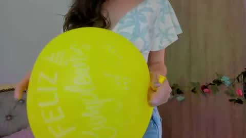 Snapshot of amatista_4 chatting on June 2026 07:23:01 PM Amatista online show from June 2026 07:23:01 PM