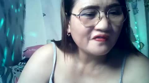 amazing angel online show from April 2026 11:22:02 AM