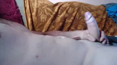 amazingcuteboy845 online show from June 2026 01:09:02 PM