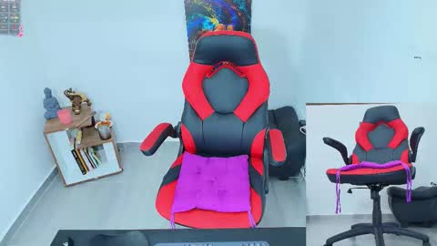  AMBAR  online show from January 2026 01:38:02 PM