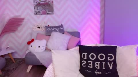 Ambar online show from April 2026 09:05:02 PM