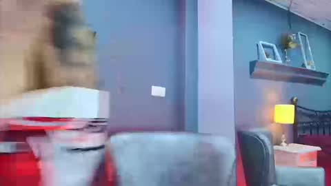 Snapshot of ambar_oishi_ chatting on March 2026 03:40:01 PM CALL ME ABRIL online show from March 2026 03:40:01 PM