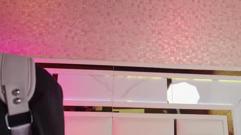 Julieta  online show from November 2025 11:32:02 AM