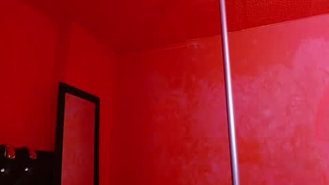 ambar_roux1 online show from February 2025 10:44:02 PM