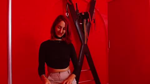 ambar_roux1 online show from February 2025 09:56:02 PM