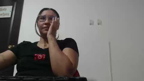 Ambar online show from January 2025 10:15:01 PM