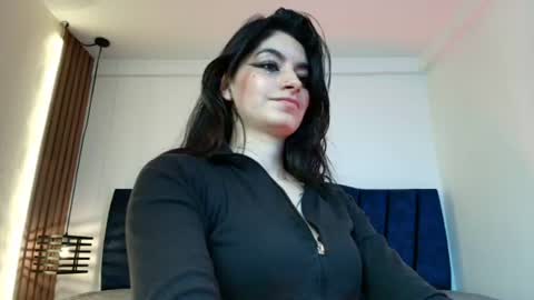 Snapshot of ambarlee_ chatting on August 2026 12:43:02 PM AMBAR LEE online show from August 2026 12:43:02 PM