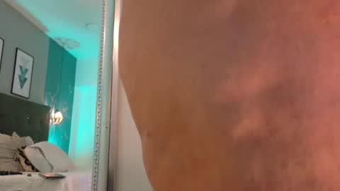 Snapshot of ambarroberts chatting on March 2026 01:51:03 PM Ambar online show from March 2026 01:51:03 PM