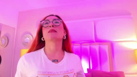 AmbarSantany  online show from December 2024 11:54:01 PM