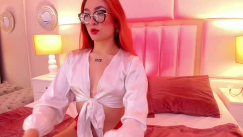 AmbarSantany  online show from December 2024 09:38:01 PM