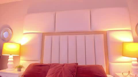 AmbarSantany  online show from February 2025 10:21:01 PM