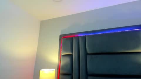 AmbarSantany  online show from January 2026 01:49:01 PM