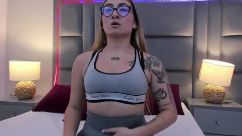 AmbarSantany  online show from March 2026 10:58:01 PM